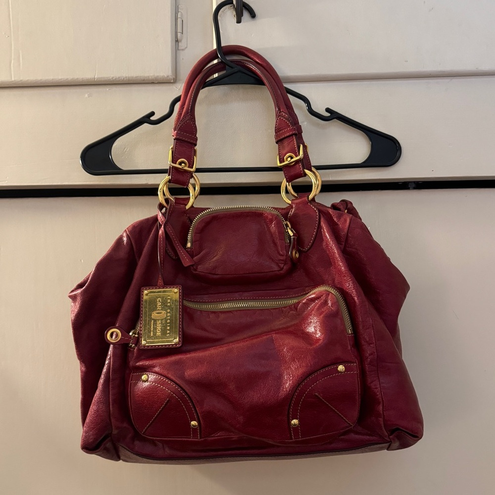 The Original Car Shoe red shoulder bag